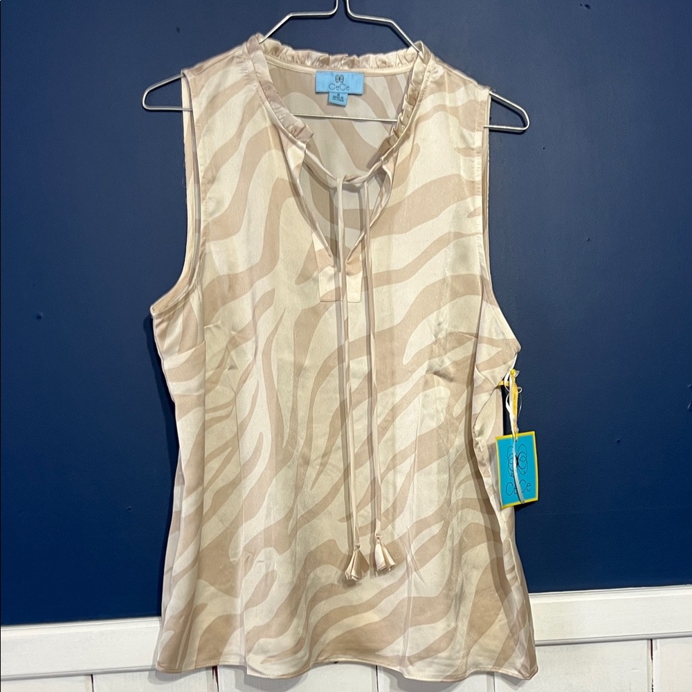 NWT CeCe Elegant Cream / tan animal print Sleeveless dressy tank sz M